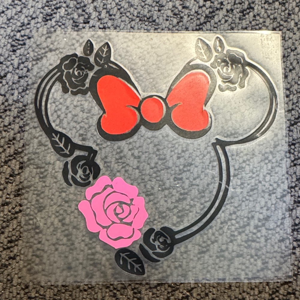 Red and Pink Bow and Rose Design